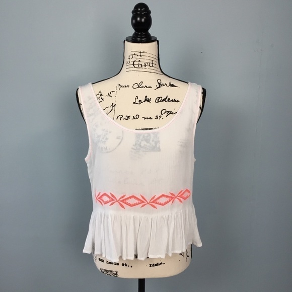 PAPER Crane Embroidered Boho Peplum Tank Top - Picture 11 of 16